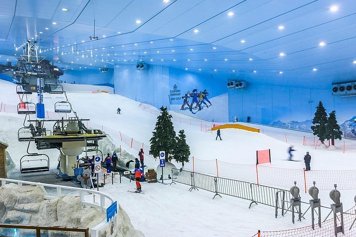 Ski Dubai: A Winter Wonderland in the Desert